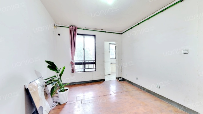 新凯城紫竹苑二手房实景图