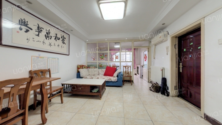 体育场路26号院二手房实景图