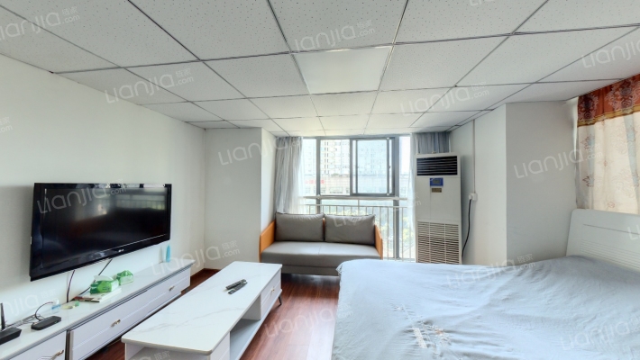 艺墅花乡二手房实景图