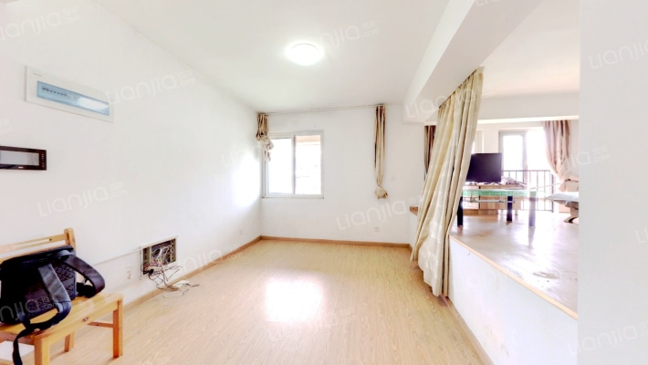 爱丁郡二手房实景图