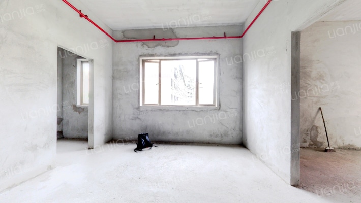 绿地未来城缤纷里二手房实景图