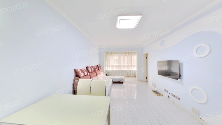 远创樾府二手房实景图