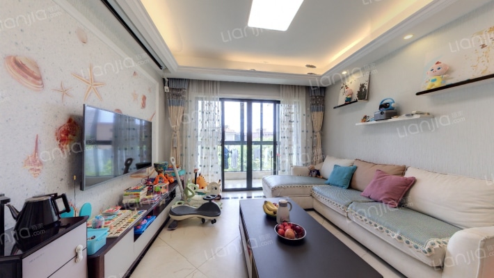 经纬美耀湾二手房实景图