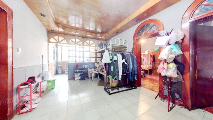 泡桐树街16号二手房实景图