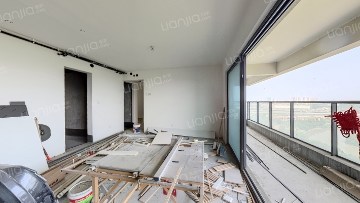 中南樾府二手房实景图