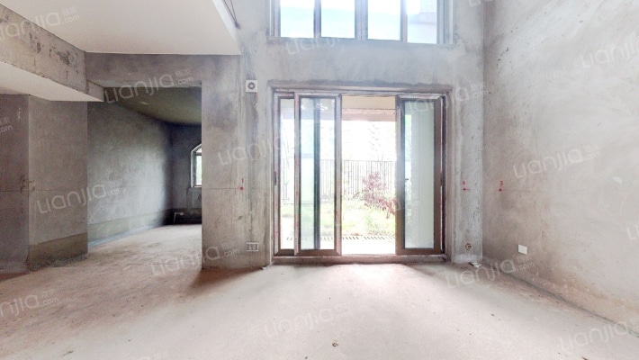 恒大云湖上郡观山悦6.1期二手房实景图