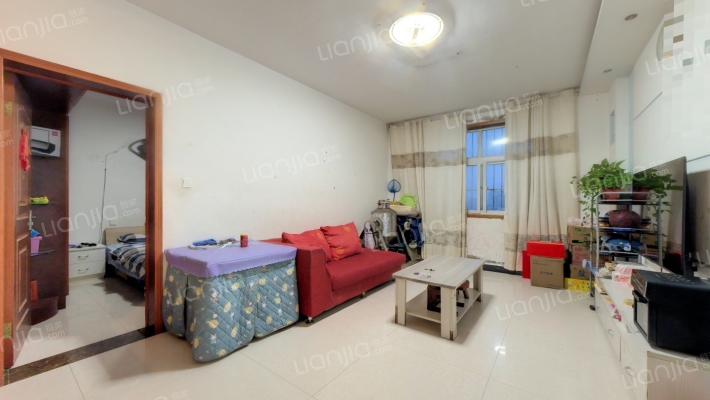 新青年小区二手房实景图