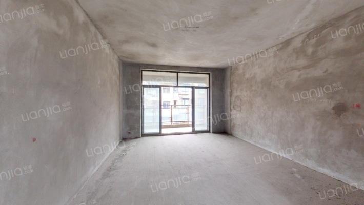 龙锦新园二手房实景图