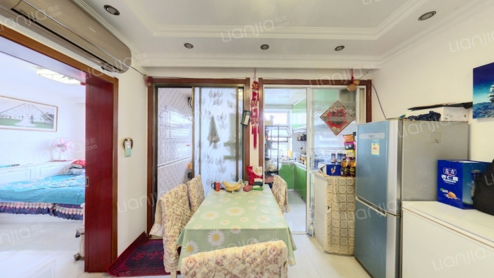 金纺小区二手房实景图