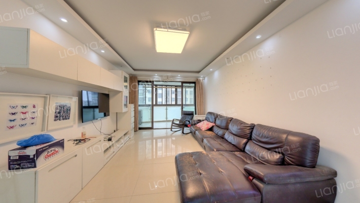 丽江苑二手房实景图