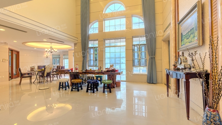 海逸豪庭倚湖名居二手房实景图