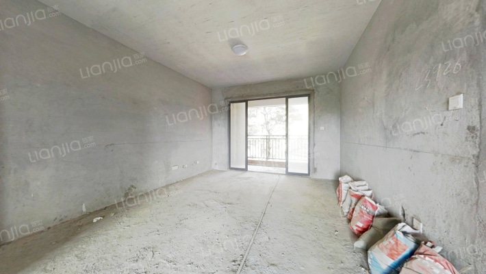 碧湖东岸二手房实景图