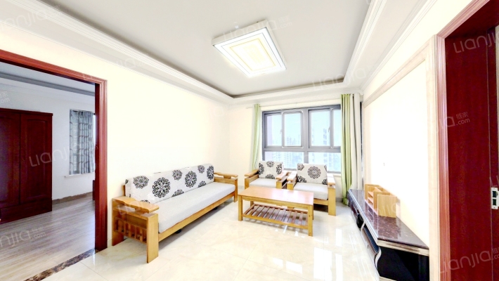 秀岸花园二区二手房实景图