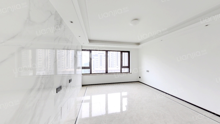 万科柏翠阅湖二手房实景图