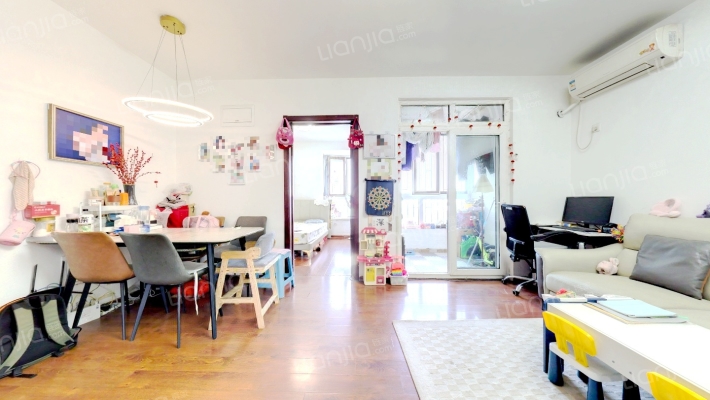 加州水郡三期二手房实景图