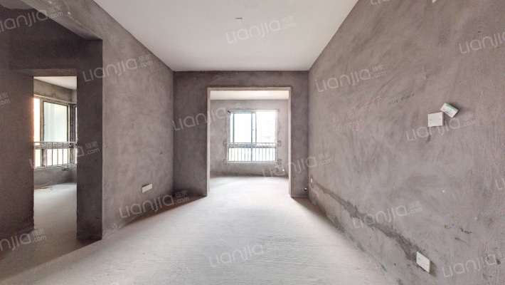 玖福金座二手房实景图