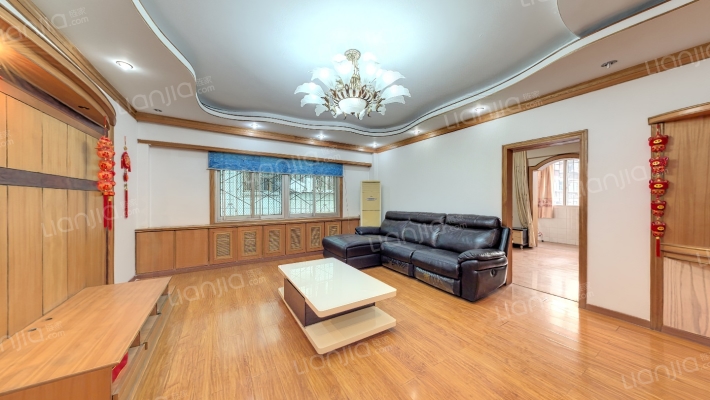 放鹰台社区二手房实景图