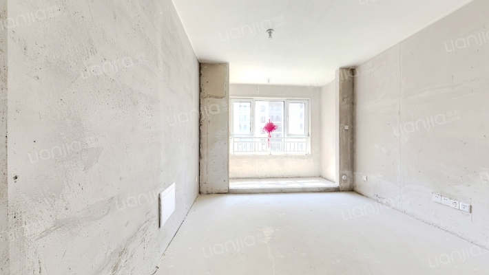 即墨青特城二手房实景图