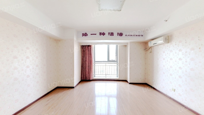 万达广场商务综合楼二手房实景图