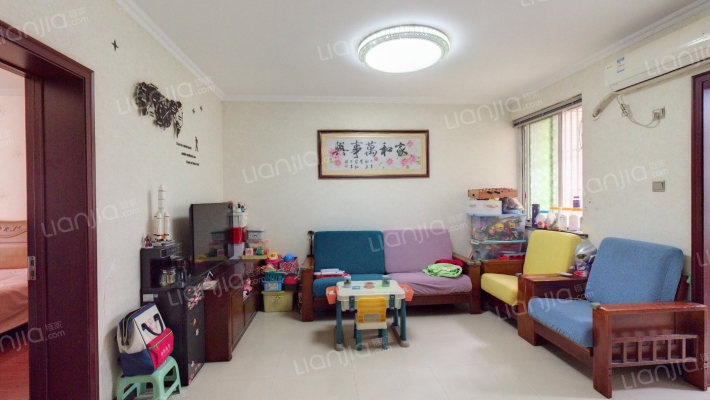 隆泉园东区二手房实景图