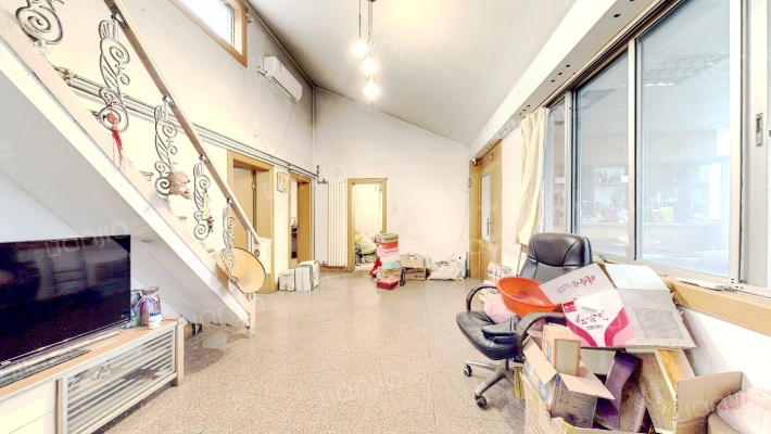 金成中苑二手房实景图