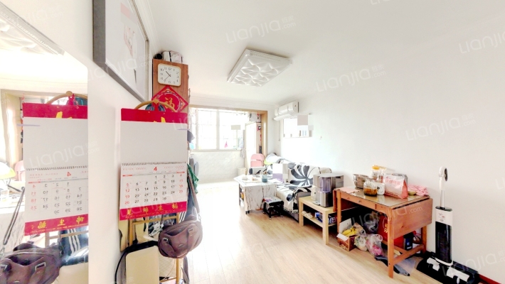 梅陇十一村二手房实景图