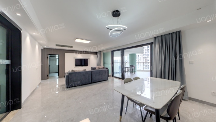 金碧华府二手房实景图