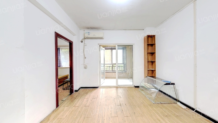 名流公馆二手房实景图