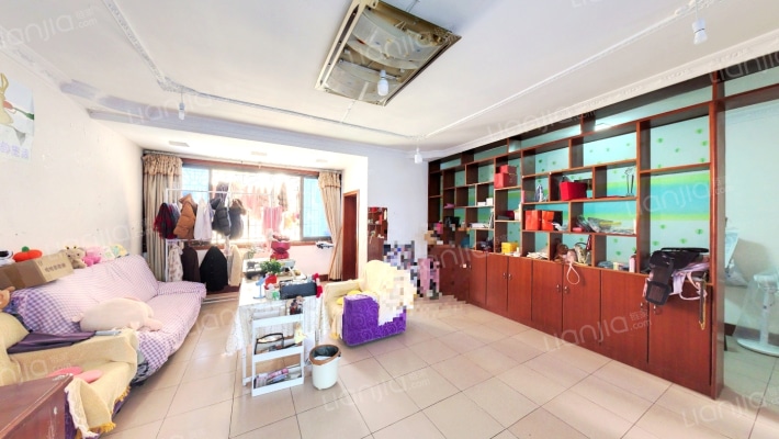 霞晖路13号二手房实景图