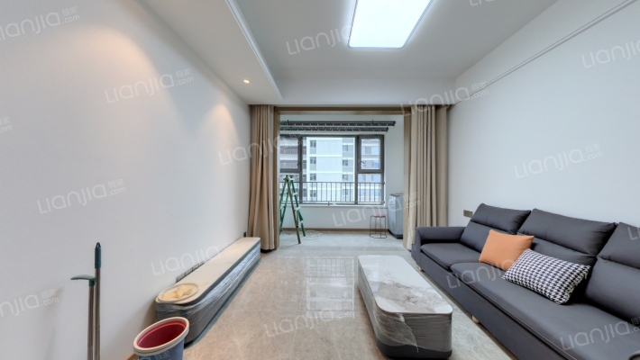 融创臻荟园二手房实景图