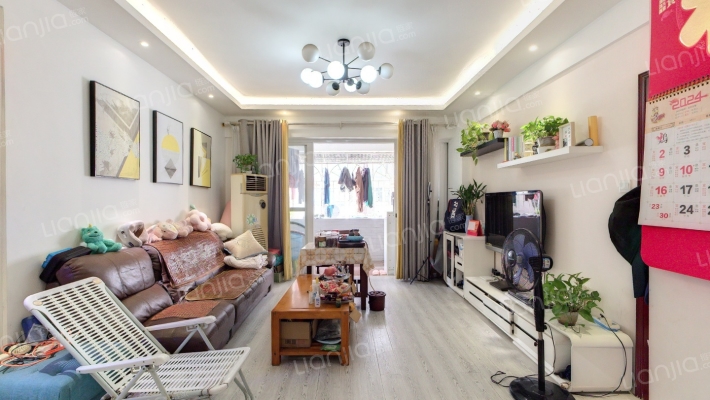 日立电梯宿舍二手房实景图