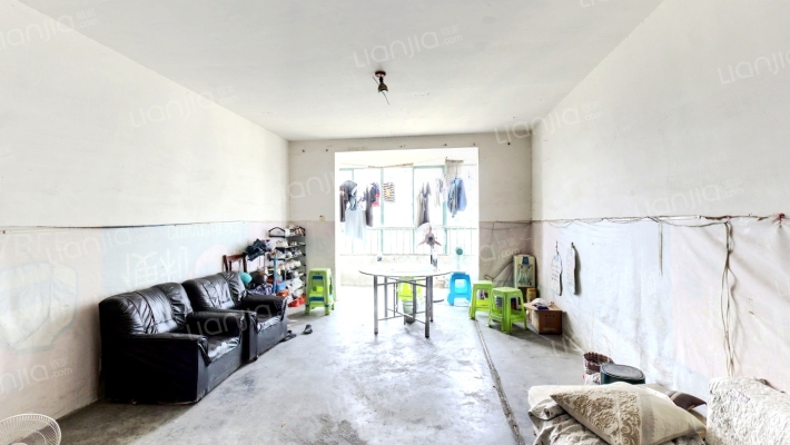 华新苑二手房实景图