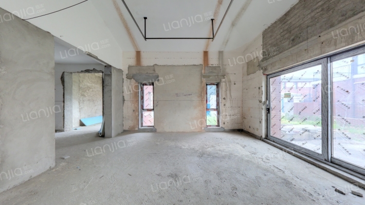 万顺水原墅(别墅)二手房实景图