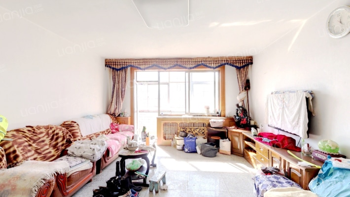 高法大院二手房实景图