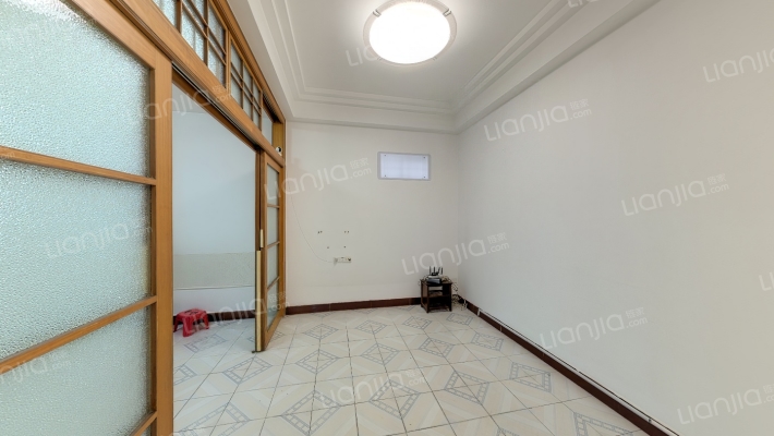 多宝路二手房实景图