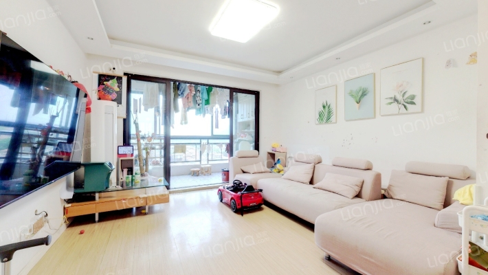 布鲁斯小镇(一期)二手房实景图