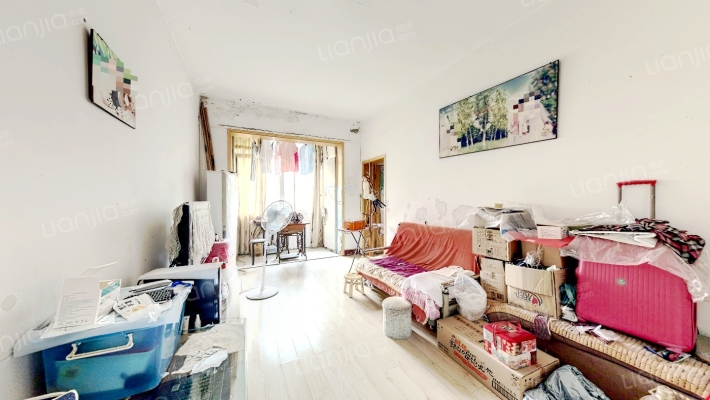 铁机宿舍二手房实景图