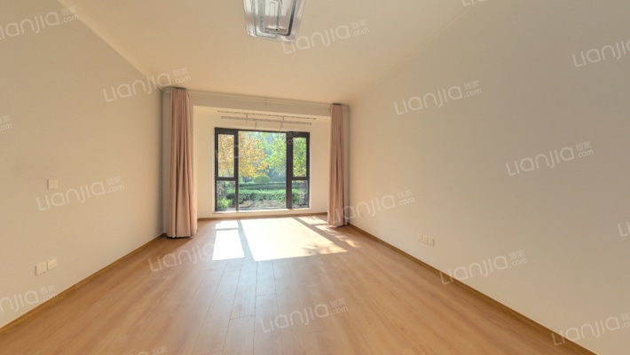 融创臻澜园二手房实景图