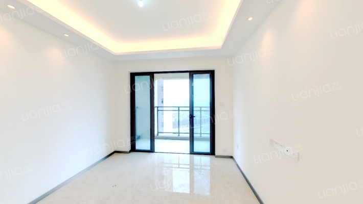 敏捷珑玥府二手房实景图