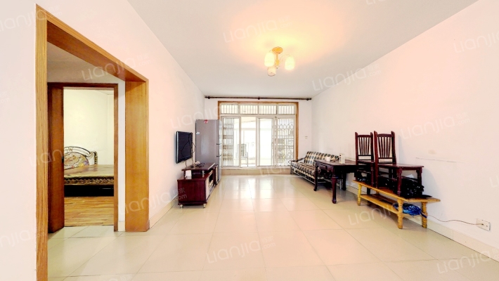 东方怡景二手房实景图