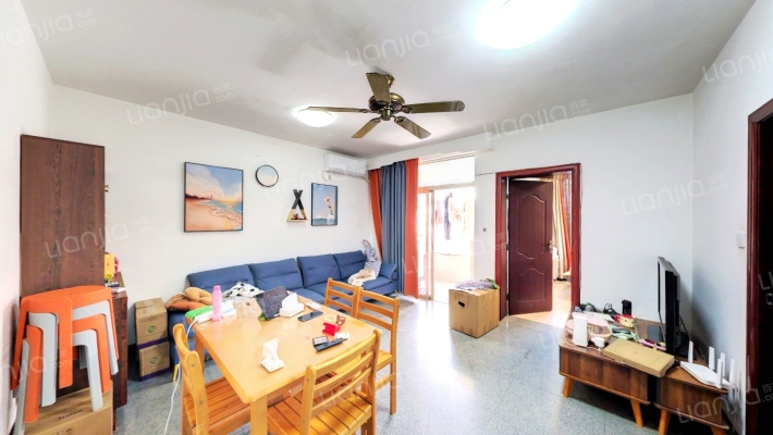 吕岭花园二手房实景图