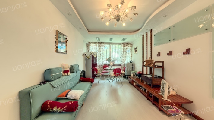 贵医附院宿舍楼二手房实景图