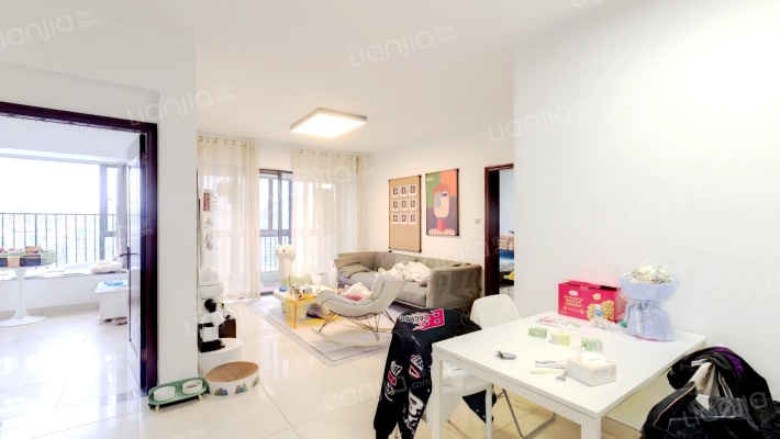 合正上东国际二手房实景图