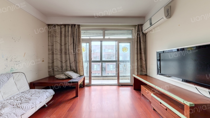 万科白马花园(公寓)二手房实景图