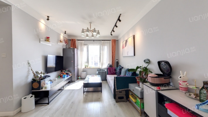 保利中央公园南区二手房实景图