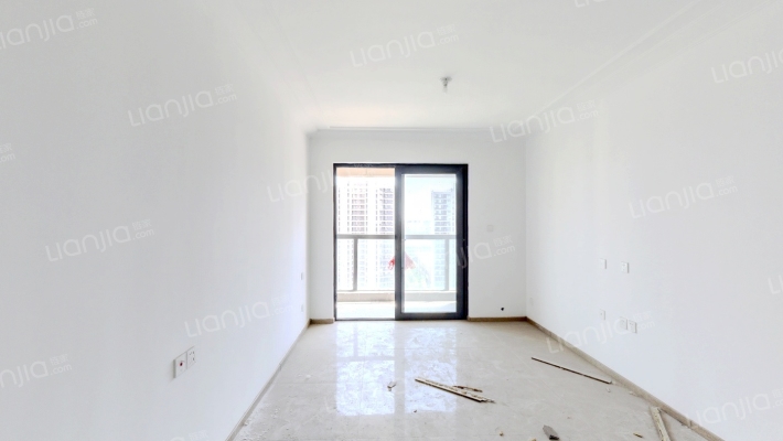 中建滨水苑二手房实景图