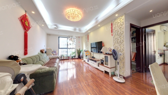 巴黎都市二手房实景图