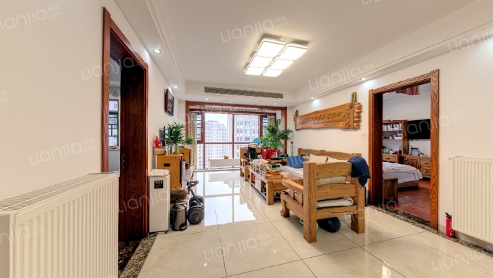 八方小区C区二手房实景图