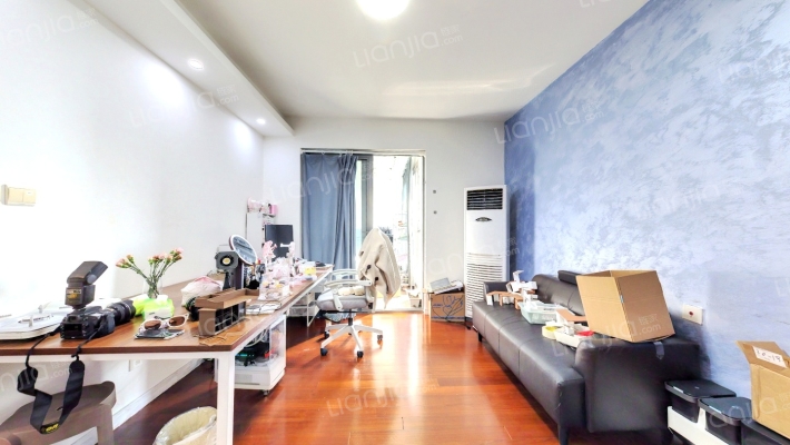 名门河滨花园二手房实景图