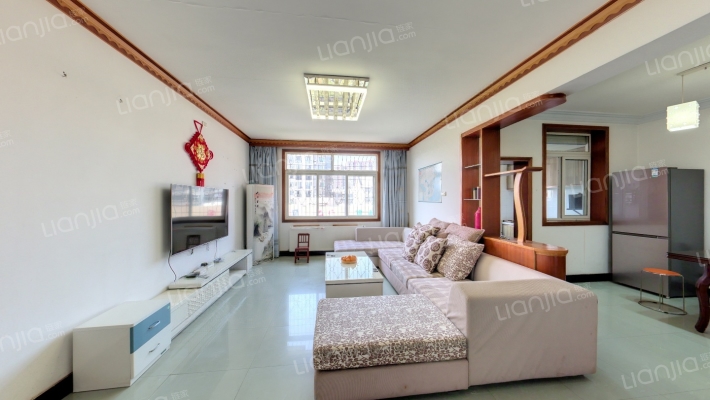 一小公寓二手房实景图